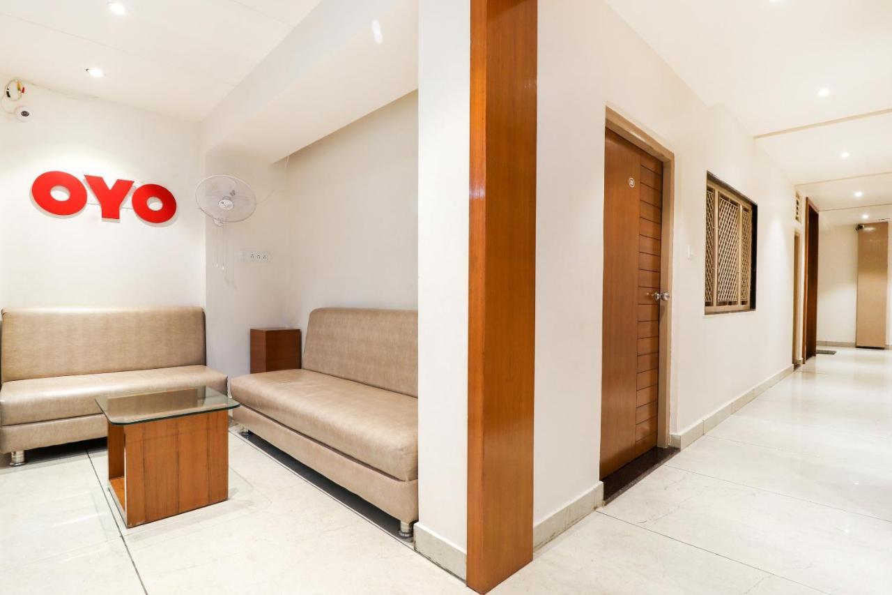 Oyo 26781 Hotel Raghupati Ayodhya Exterior photo